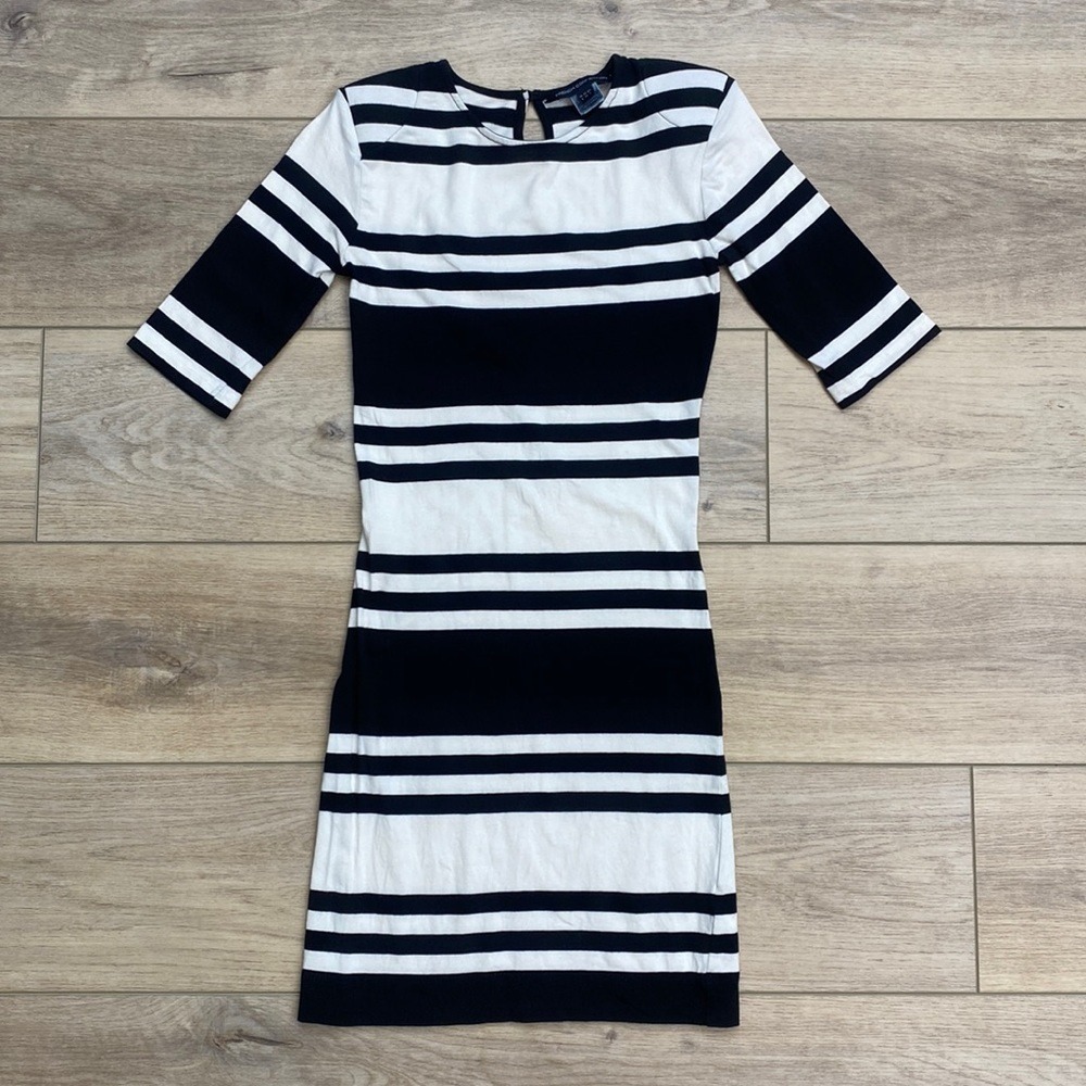 French Connection Black White Striped Bodycon Mini Dress Size 2‎ Graphic